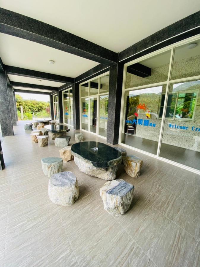 Taitung Crabs House Apartment Chenggong Luaran gambar